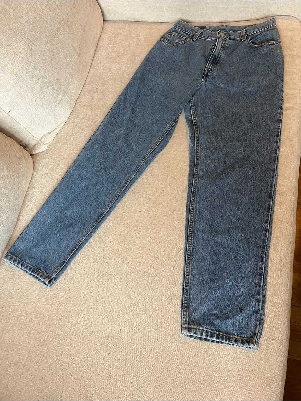 Vintage 2001 Levi's Women’s  550 Denim Jeans Sz10/ 30” Inseam Made in Columbia